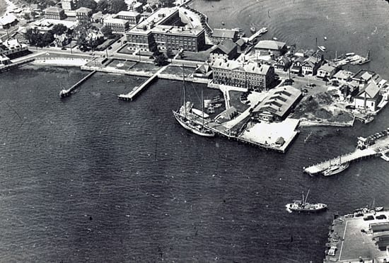 1936