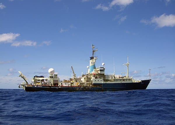 3_63332.jpg