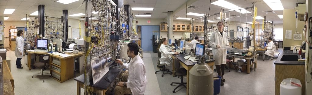 graphics-AMS-AMS_pano_2_63389_63411.jpg