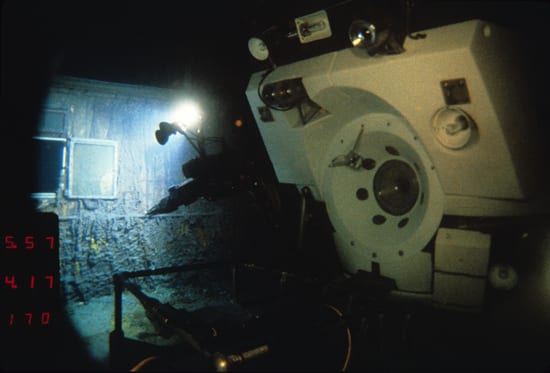 RMS Titanic, Meet DSV Alvin