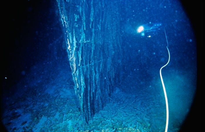 A Titanic Tale Woods Hole Oceanographic Institution