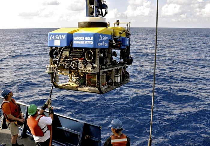 Deep-ocean Workhorse
