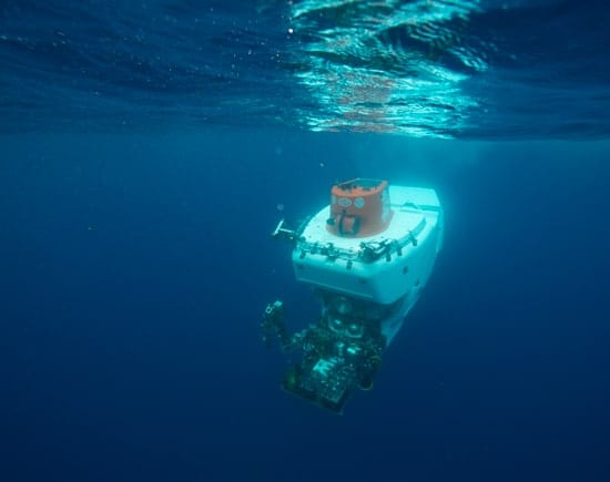 Alvin_subsurface_250_341253.jpg