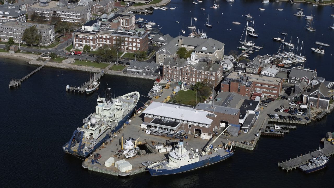 WHOI is a 'Rising Star' in Research Performance