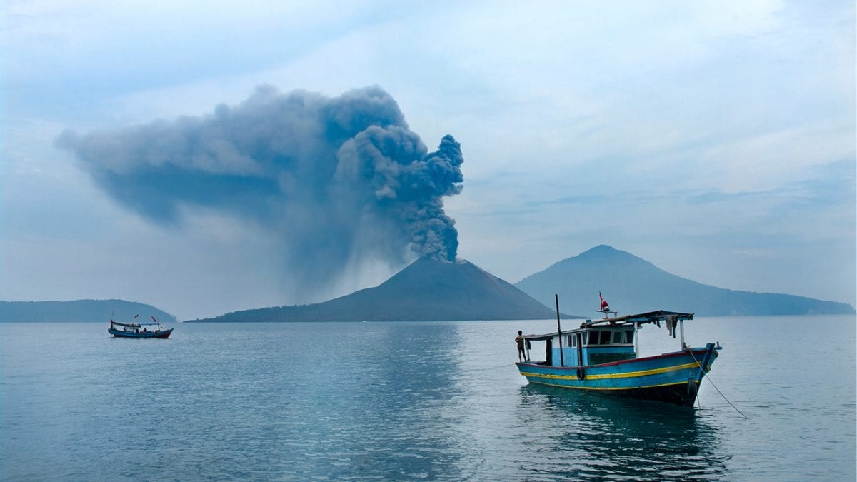 Gli archi vulcanici si formano per fusione profonda di miscele di roccia