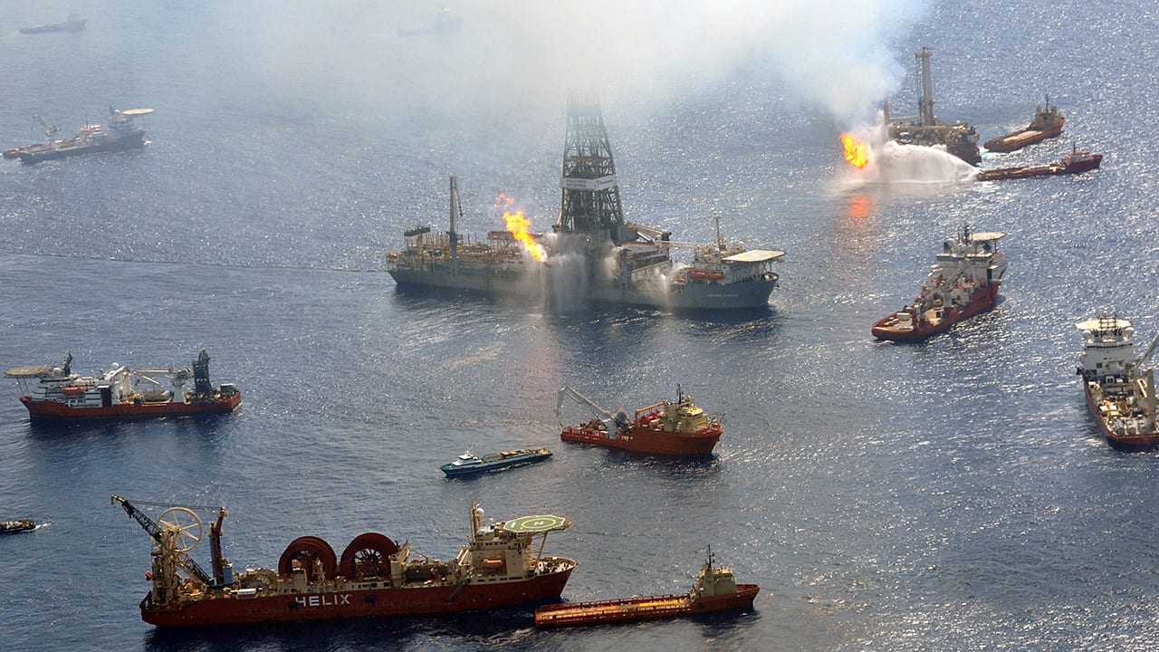 Oil_Spill-r1_470833.jpg