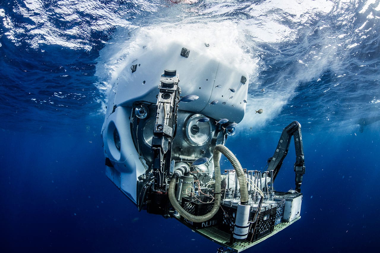 Alvin Submersible Makes 5,000th Dive