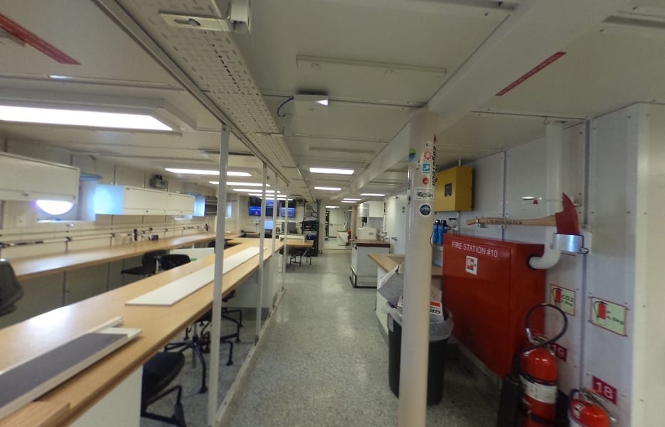 main lab aft