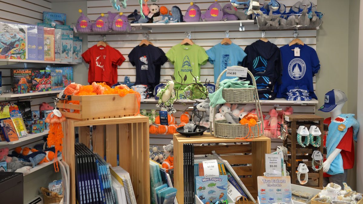 WHOI Store