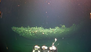 The port bow of Terra Nova shot from video cameras on the human-occupied submersible Alvin. Credit: Canadian Geographic and WHOI