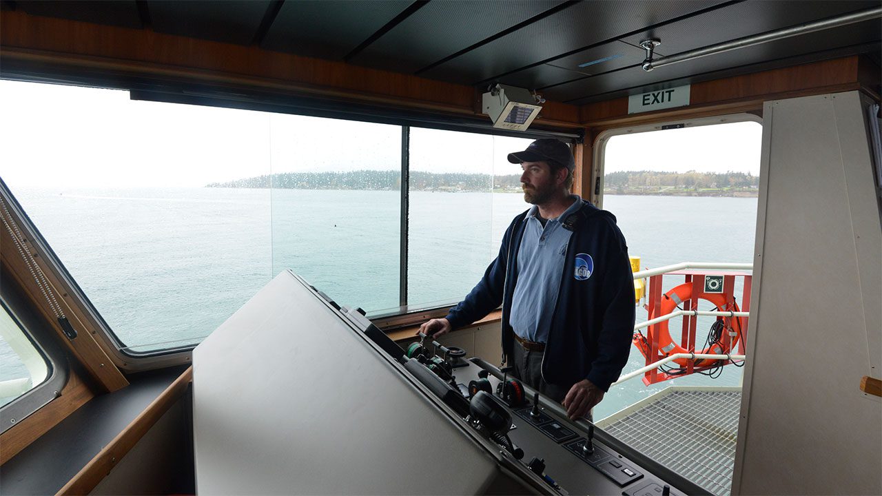 R/V Neil Armstrong captain Kent Sheasley