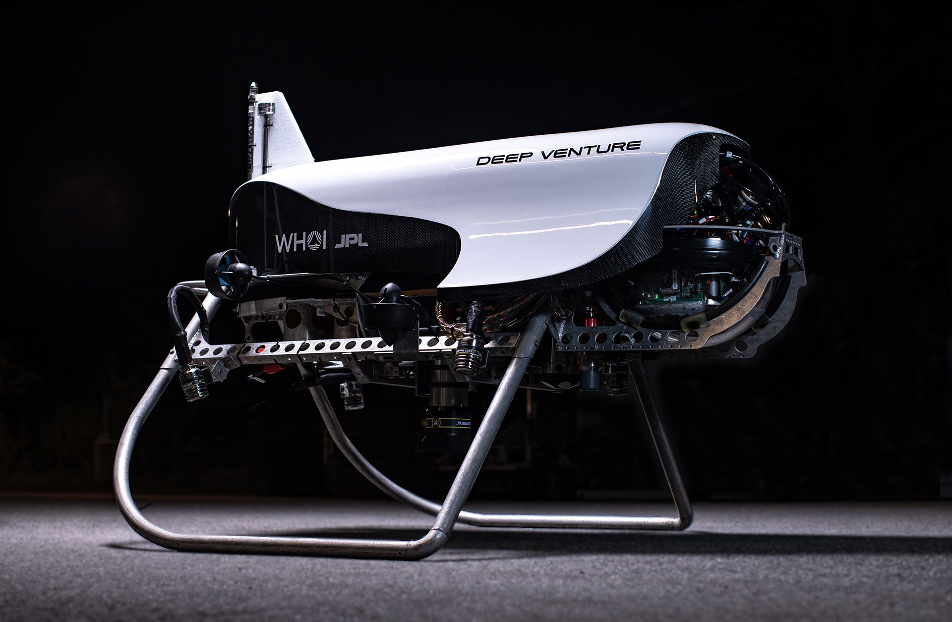 AUV Deep Venture